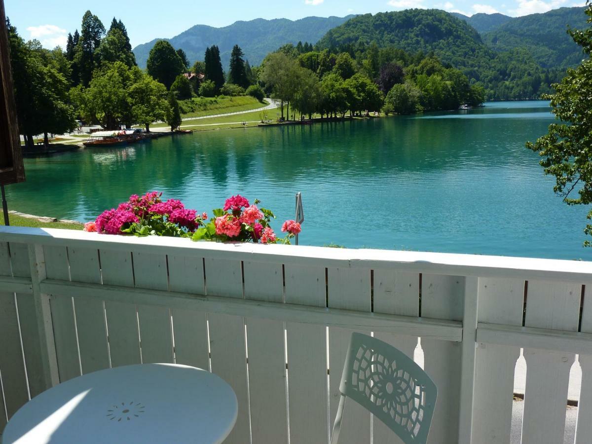 B&B Pletna A Double Lake-View Room Μπλεντ Εξωτερικό φωτογραφία