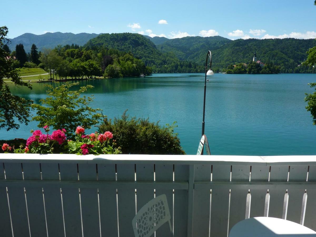 B&B Pletna A Double Lake-View Room Μπλεντ Εξωτερικό φωτογραφία