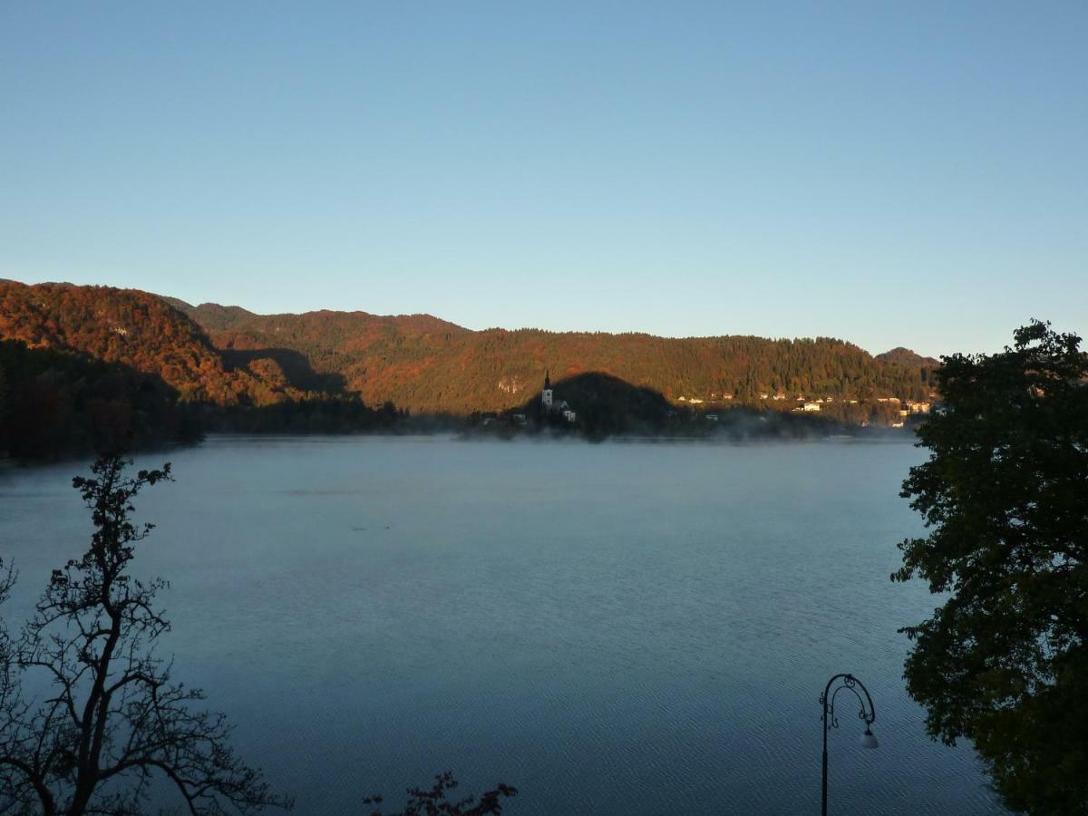 B&B Pletna A Double Lake-View Room Μπλεντ Εξωτερικό φωτογραφία